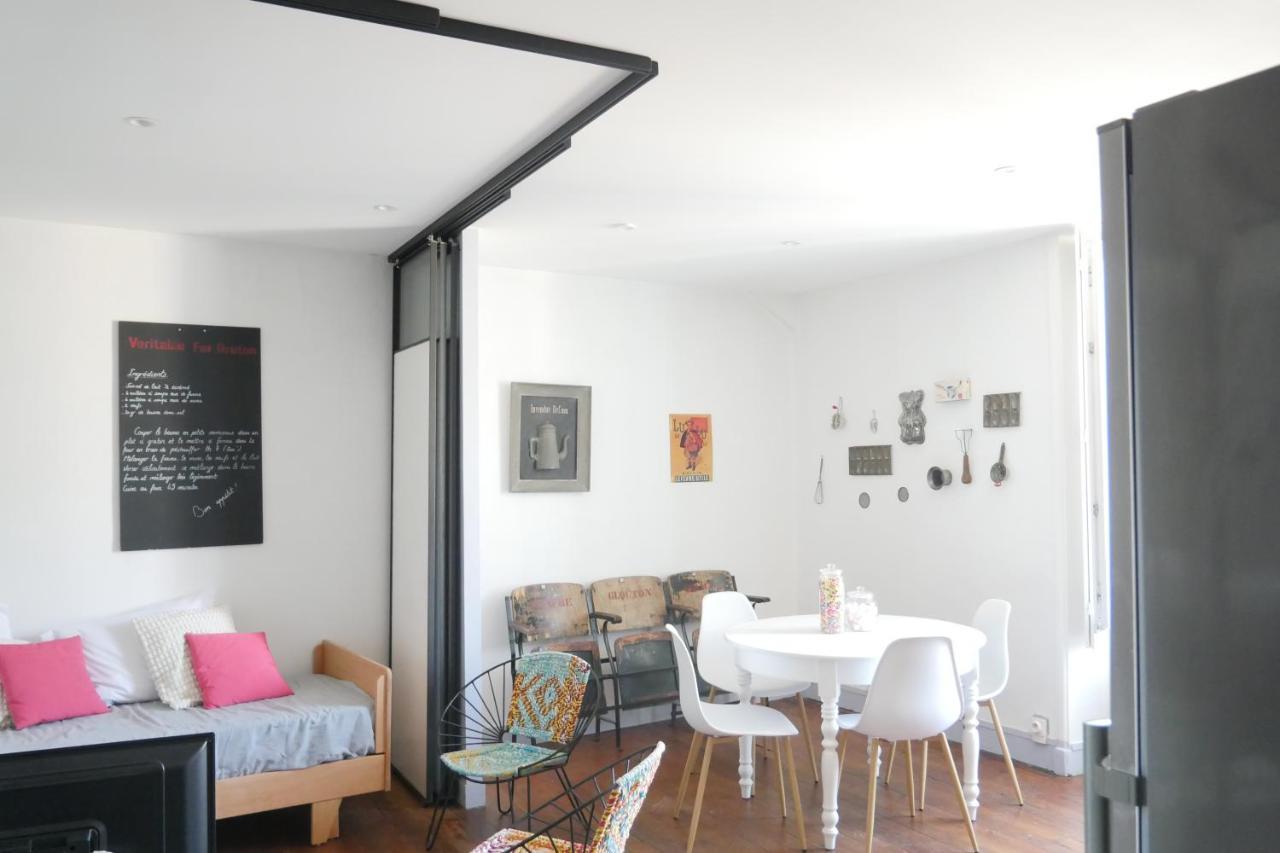 Surprenantes - La Biscuiterie Apartment Luaran gambar